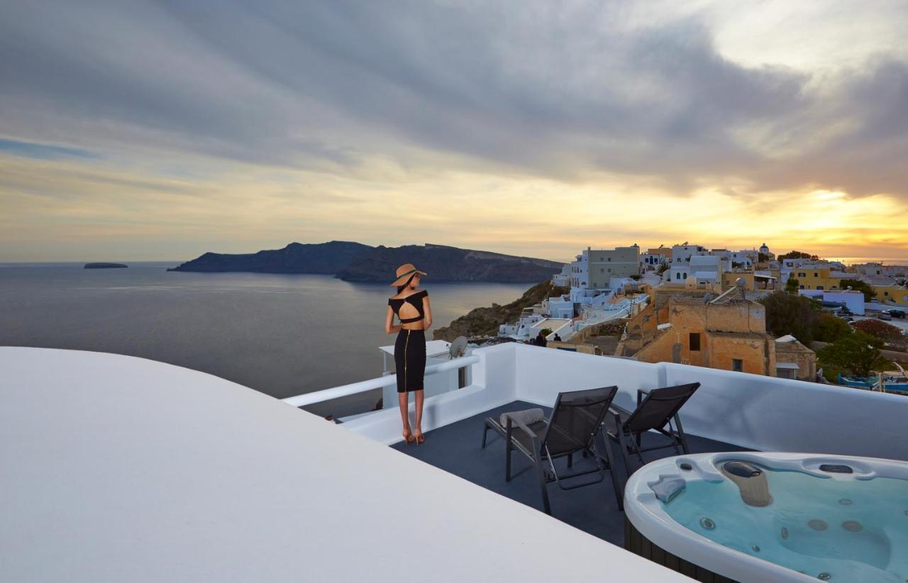 Oia Collection Boutique Suites Esterno foto